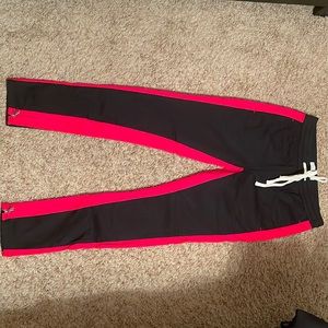 FashionNova sweatpants
